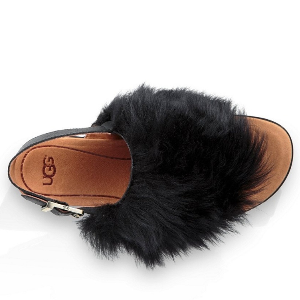 UGG HOLLY Sandal